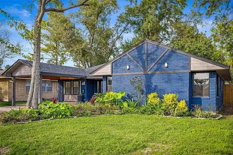 5402 Libbey Lane Houston TX 77092