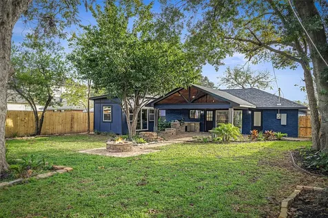 5402 Libbey Lane Houston TX 77092