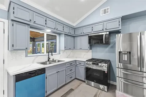 5402 Libbey Lane Houston TX 77092