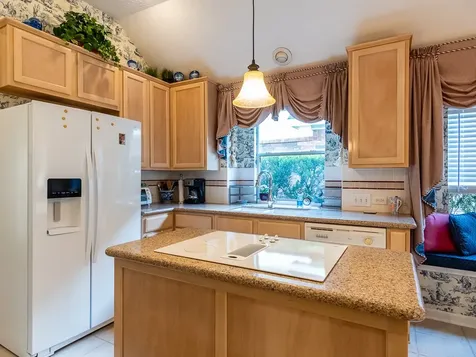 7034 Lawler Ridge Houston TX 77055