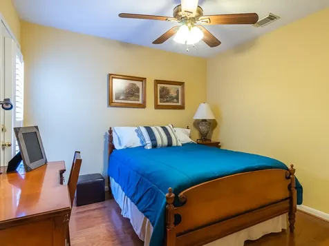 7034 Lawler Ridge Houston TX 77055