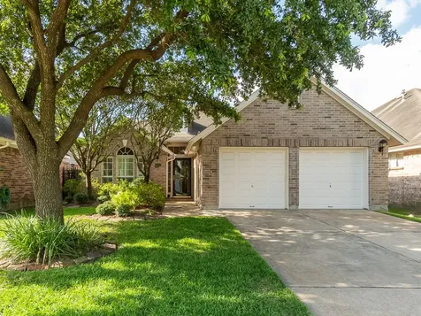 7034 Lawler Ridge Houston TX 77055