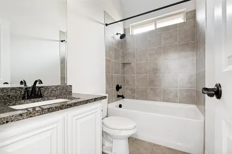 1945 Cedarwood Drive Glenn Heights TX 75154