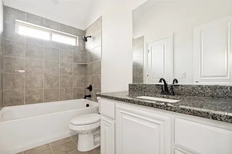 1945 Cedarwood Drive Glenn Heights TX 75154