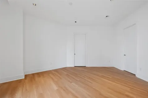 1409 Post Oak Boulevard 2003 Houston TX 77056