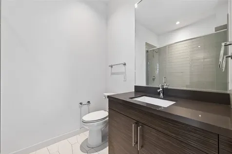 1409 Post Oak Boulevard 2003 Houston TX 77056