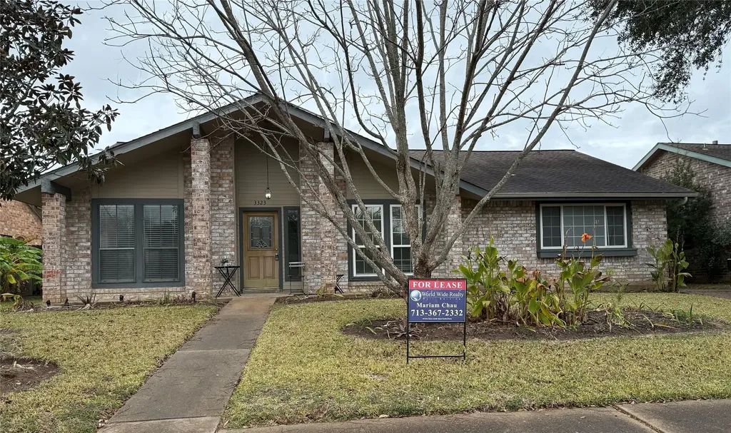 3323 Big Horn Court Sugar Land TX 77478