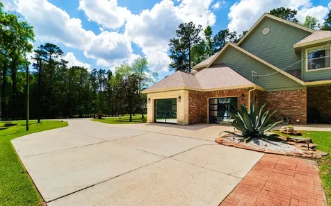 10626 Crystal Cove Drive Magnolia TX 77354