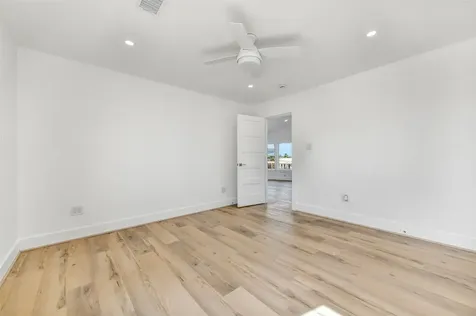 1326 Hawaii Drive Tiki Island TX 77554