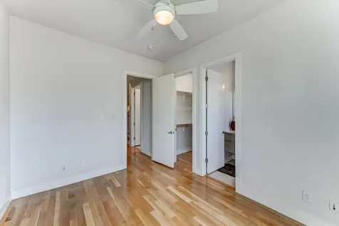 2705 Street Emanuel Street Houston TX 77004