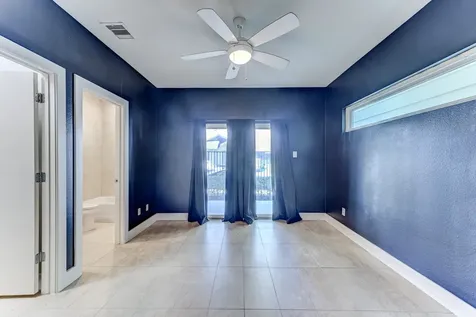 2705 Street Emanuel Street Houston TX 77004