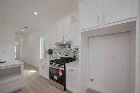 7307 W Knoll Street Houston TX 77028