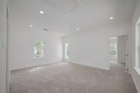 7307 W Knoll Street Houston TX 77028
