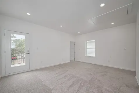 7307 W Knoll Street Houston TX 77028
