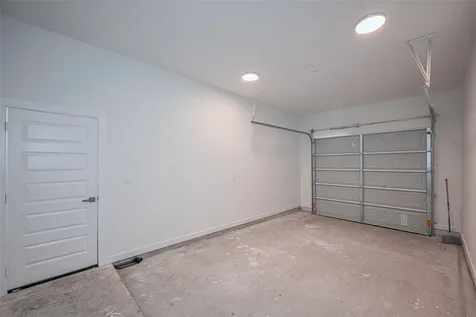 7307 W Knoll Street Houston TX 77028