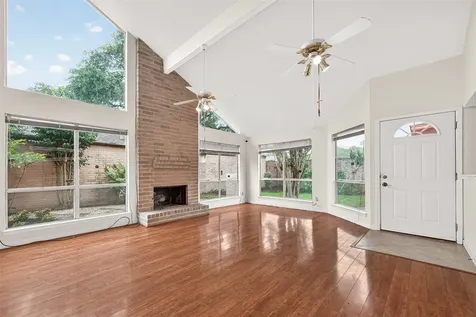 12510 Sungate Lane Houston TX 77071