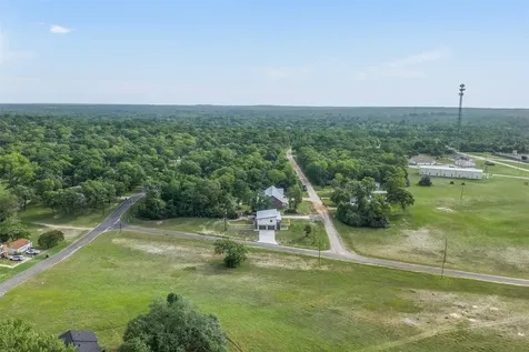 3 Golfclub Drive Normangee TX 77871