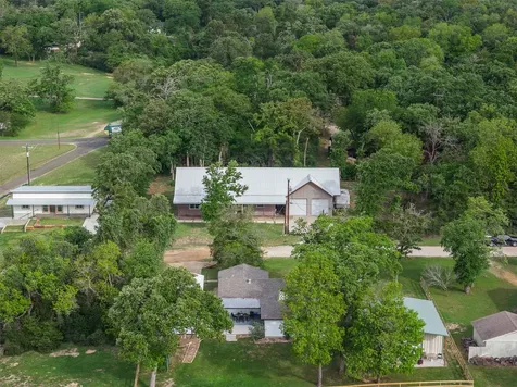 3 Golfclub Drive Normangee TX 77871