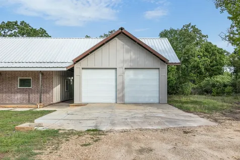 3 Golfclub Drive Normangee TX 77871