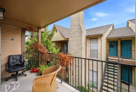 2121 Hepburn Street 820 Houston TX 77054