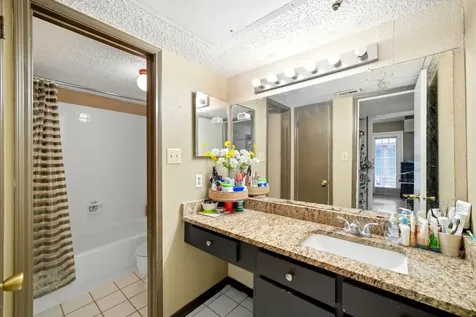 2121 Hepburn Street 820 Houston TX 77054