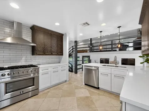 2522 Baycrest Drive Houston TX 77058