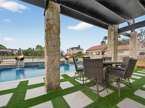 2522 Baycrest Drive Houston TX 77058