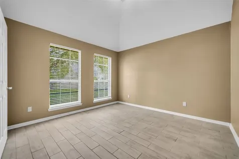 1046 Willersley Lane Channelview TX 77530