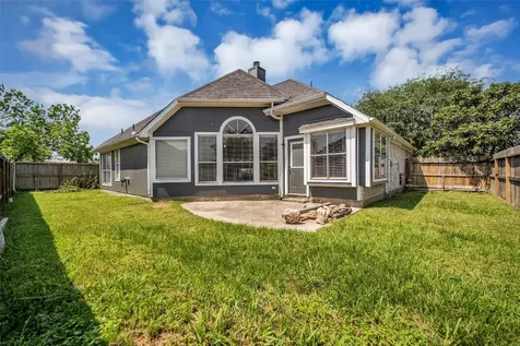 1046 Willersley Lane Channelview TX 77530