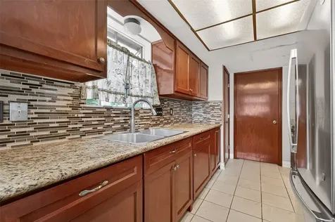 7403 Shady Vale Lane Houston TX 77040