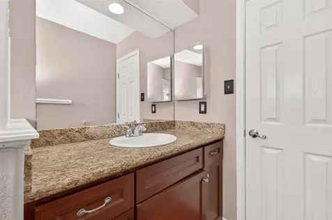 7403 Shady Vale Lane Houston TX 77040