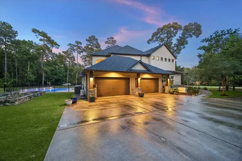 1030 Trailwood Estates Drive Magnolia TX 77354