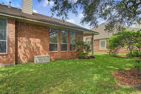 2409 S Venice Drive Pearland TX 77581