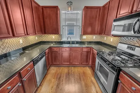 1715 W 24th Street Houston TX 77008