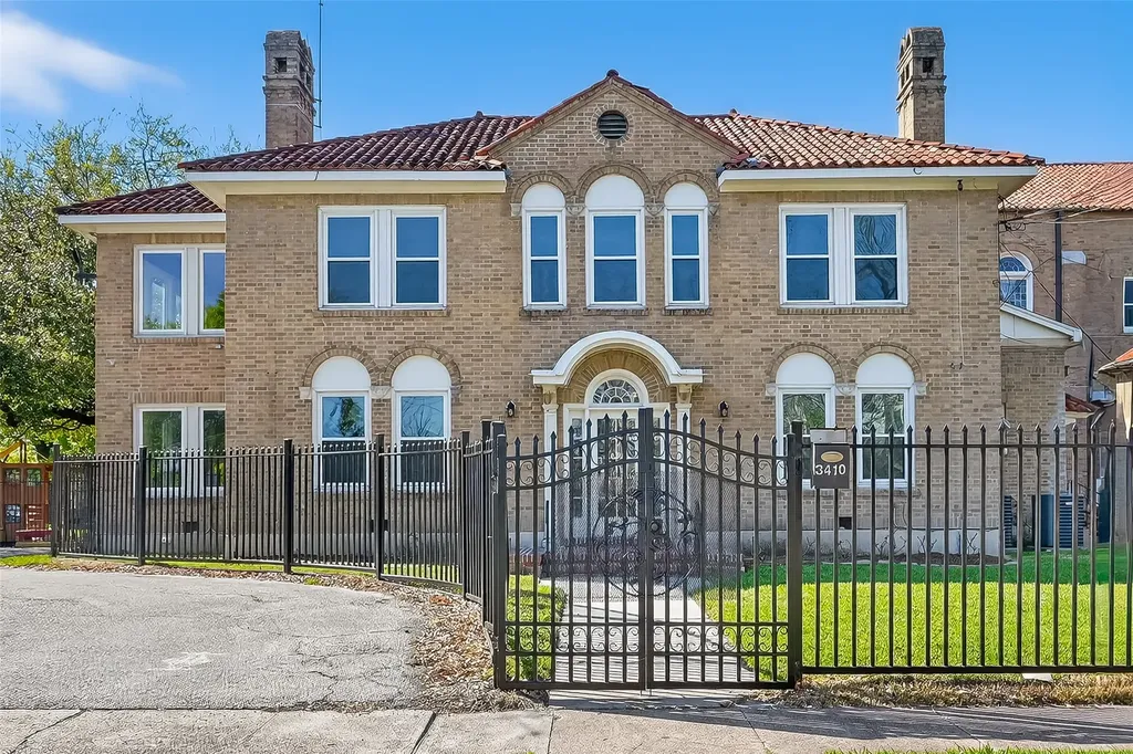 3410 Austin Street Houston TX 77004