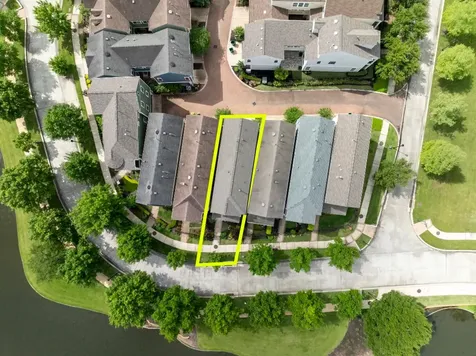 262 Breezy Way The Woodlands TX 77380
