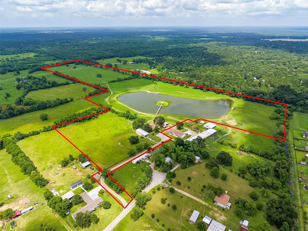 41115 Community Road Magnolia TX 77354