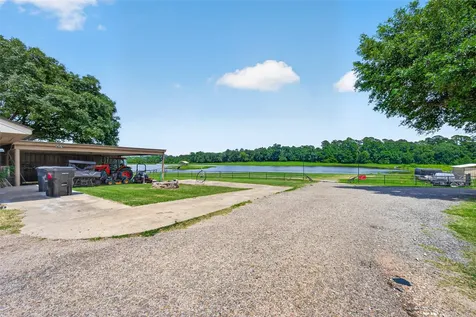 41115 Community Road Magnolia TX 77354