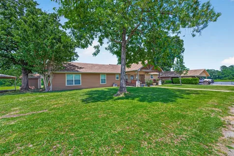 41115 Community Road Magnolia TX 77354