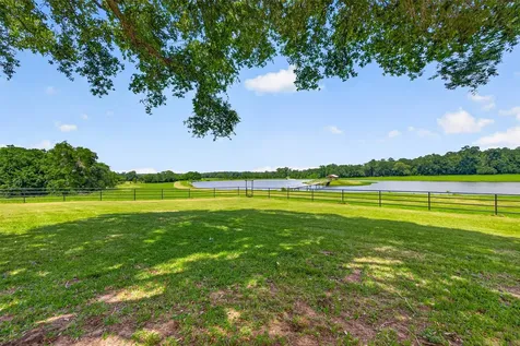 41115 Community Road Magnolia TX 77354