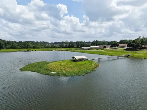 41115 Community Road Magnolia TX 77354