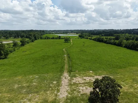 41115 Community Road Magnolia TX 77354