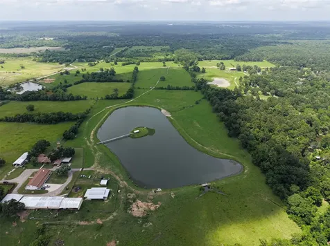 41115 Community Road Magnolia TX 77354