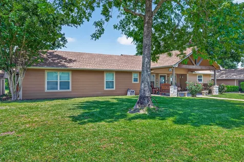 41115 Community Road Magnolia TX 77354