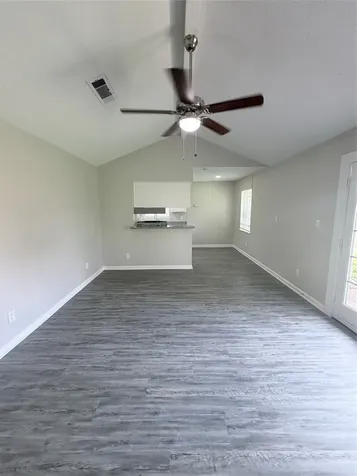 7705 Parker Road Houston TX 77016