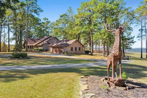 331 & 441 Shoreline Drive Brookeland TX 75931