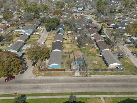 9802 Lum Lane Houston TX 77078