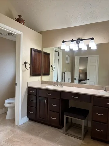 814 Maplewood Falls Court Houston TX 77062