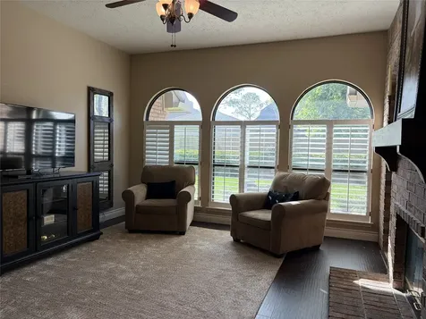 814 Maplewood Falls Court Houston TX 77062