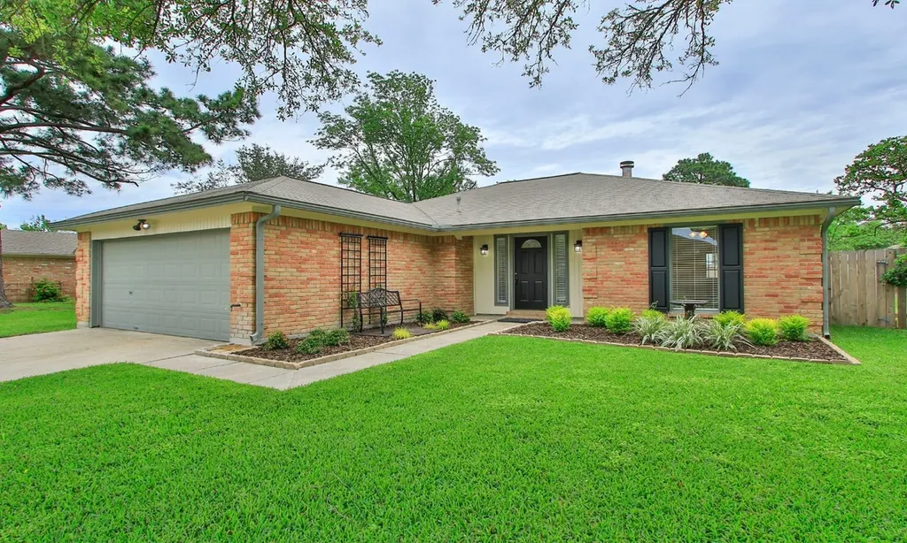19518 Gladewater Drive Tomball TX 77375